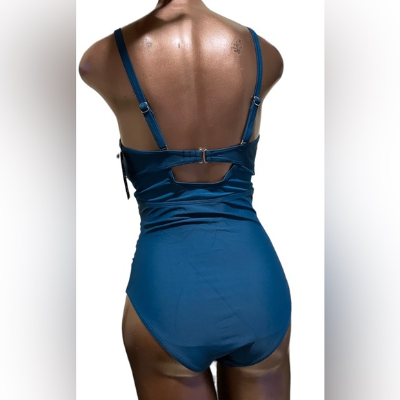 Mesh Insert Ruched Swimsuit - Picture 7 of 11